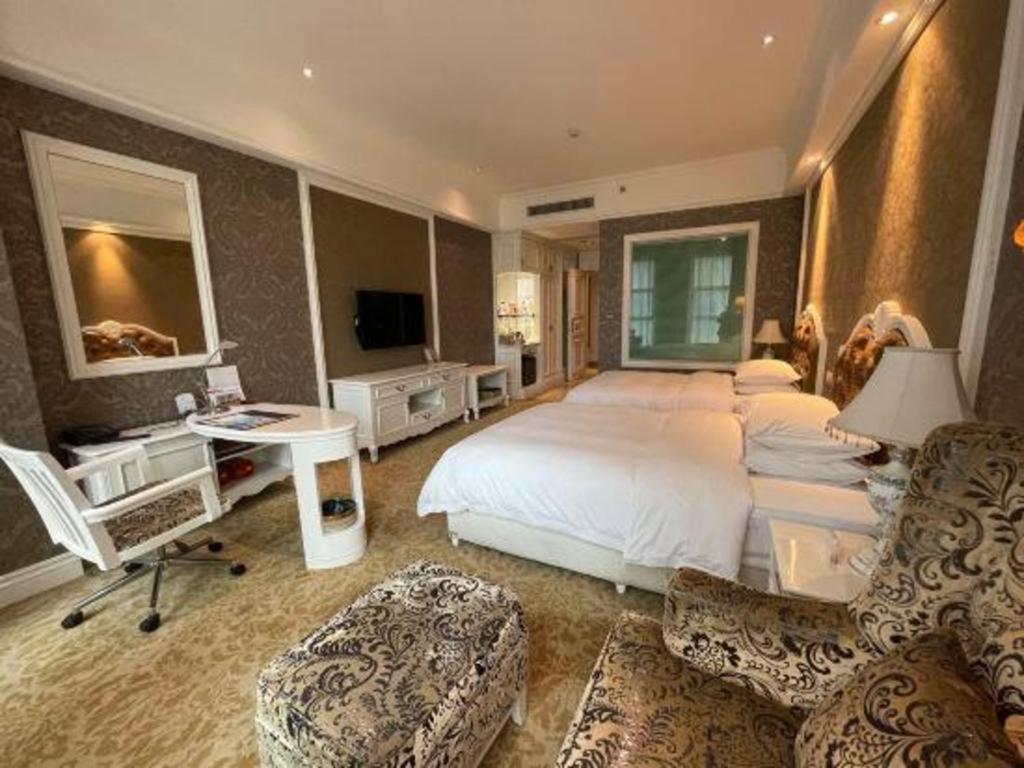 Chongqing Huachen International Hotel Buitenkant foto
