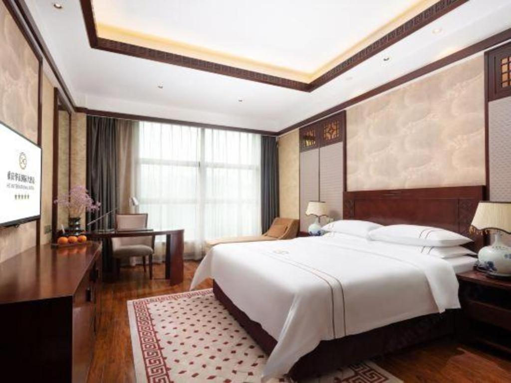 Chongqing Huachen International Hotel Buitenkant foto