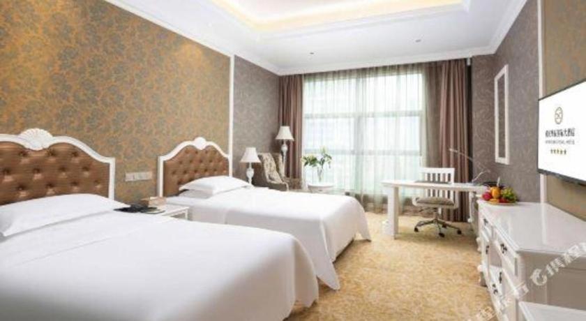 Chongqing Huachen International Hotel Buitenkant foto