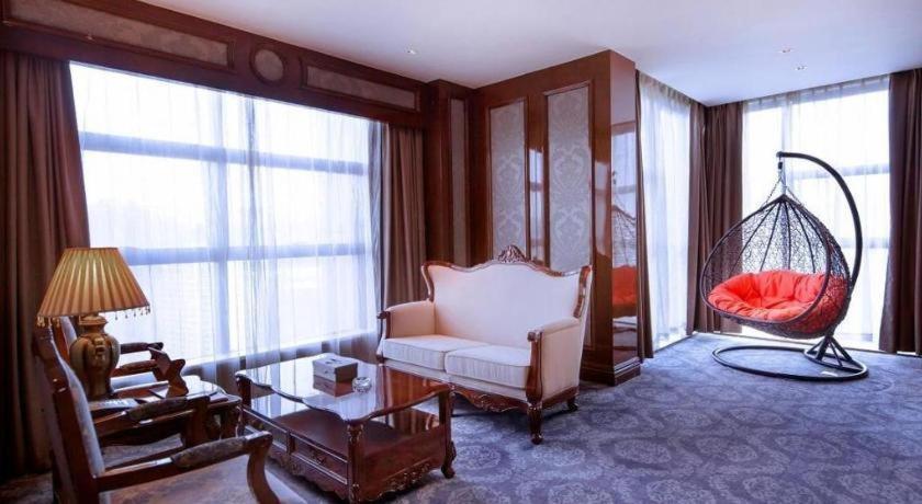 Chongqing Huachen International Hotel Buitenkant foto