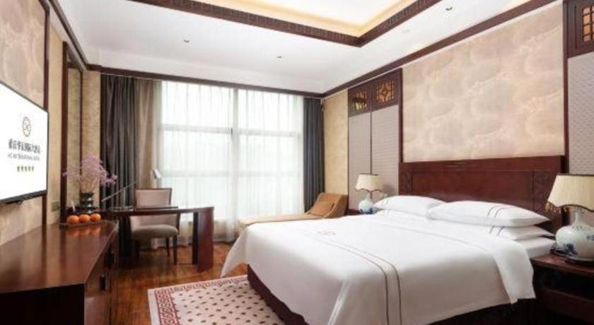 Chongqing Huachen International Hotel Buitenkant foto